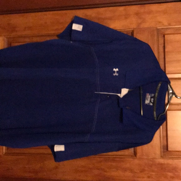 Under armor heat gear 3 button collared shirt - Picture 2 of 2